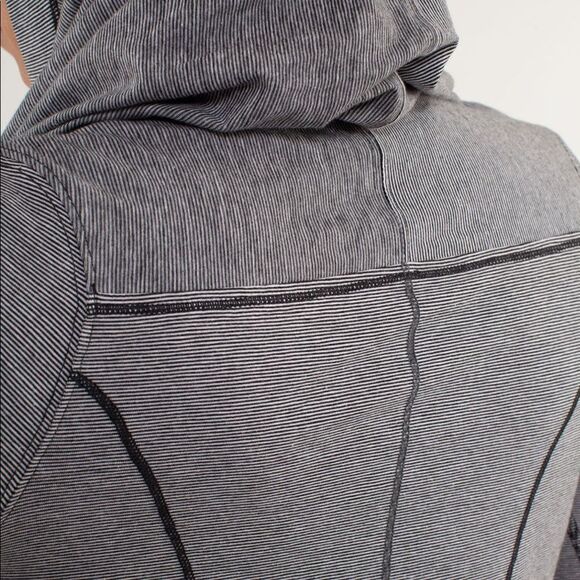 Lululemon Iconic Sweater Wrap - Picture 7 of 12